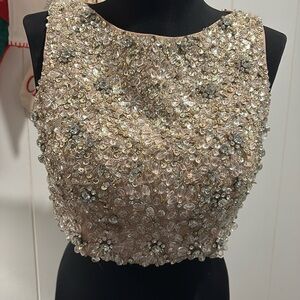 9” Royal Queens Collection Bodice with golden silver tone back zipper